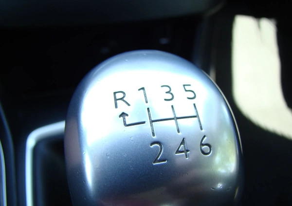 Peugeot 308 cena 29900 przebieg: 146055, rok produkcji 2014 z Piastów małe 232